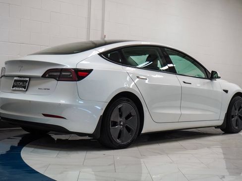 Used 2022 Tesla Model 3 Long Range AWD/4WD image 24