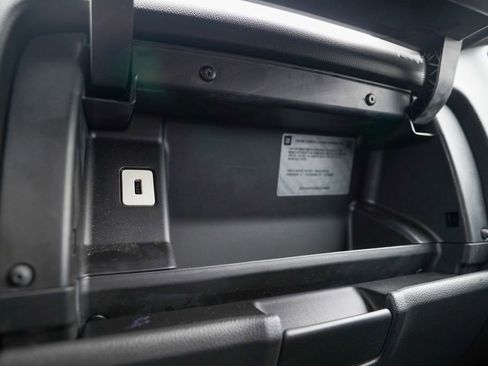 Certified 2019 Chevrolet Silverado 1500 LT w/ All Star Edition image 27