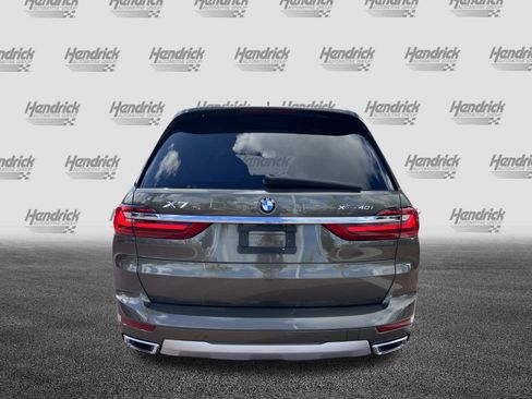 Used 2020 BMW X7 xDrive40i w/ Premium Package AWD/4WD image 9
