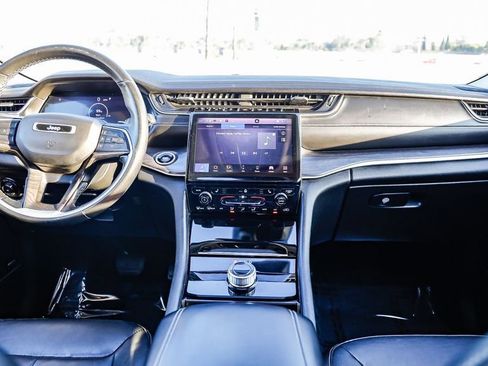 Used 2021 Jeep Grand Cherokee L Limited image 15