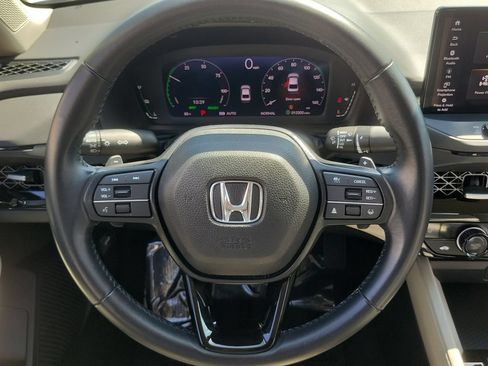 Used 2024 Honda Accord EX-L image 11