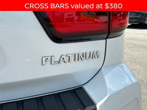 Used 2023 Nissan Armada Platinum w/ Captain's Chairs Package RWD image 5