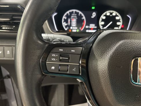 Used 2024 Honda Pilot Touring image 20