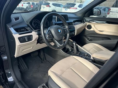 Used 2018 BMW X1 sDrive28i image 9