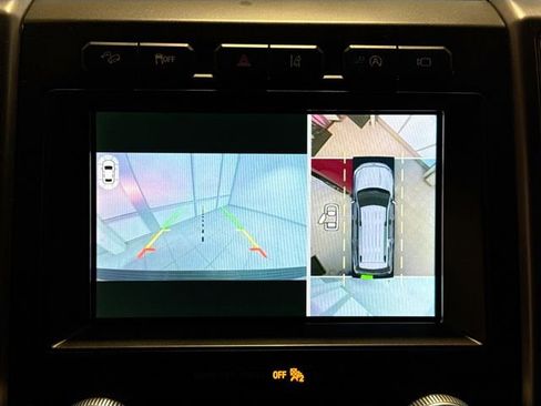 Used 2021 Ford Expedition Max Platinum image 13