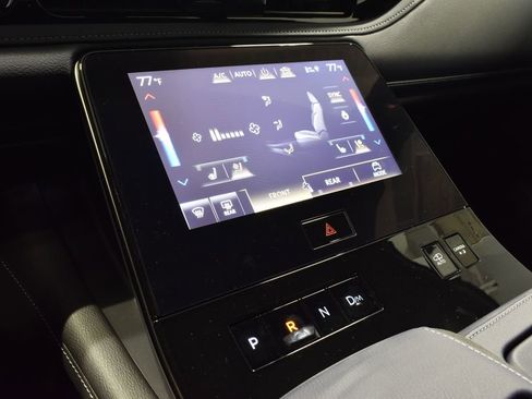 New 2026 INFINITI QX80 4WD w/ Sport Exterior Package image 26