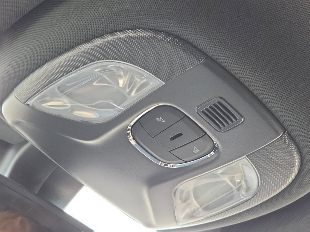 New 2026 Jeep Compass Latitude AWD/4WD image 26