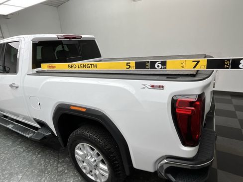 Used 2023 GMC Sierra 2500 SLT AWD/4WD image 30