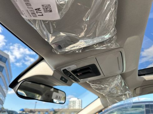 New 2025 Honda Accord SE image 30