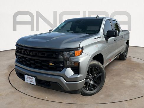 Used 2024 Chevrolet Silverado 1500 Custom w/ LPO, Dark Essentials Package RWD image 4