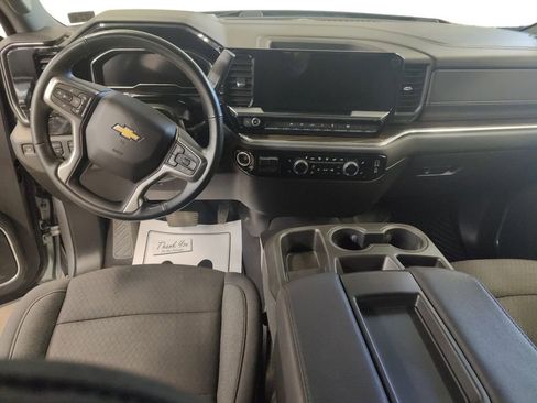 Used 2023 Chevrolet Silverado 1500 LT image 11