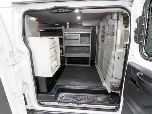 Used 2019 Ford Transit 150 130 Low Roof RWD image 12