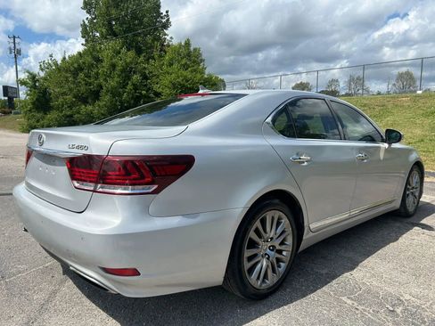 Used 2013 Lexus LS 460 w/ Comfort Pkg RWD image 5