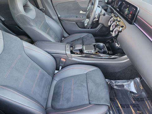 Used 2022 Mercedes-Benz CLA 35 AMG 4MATIC image 14