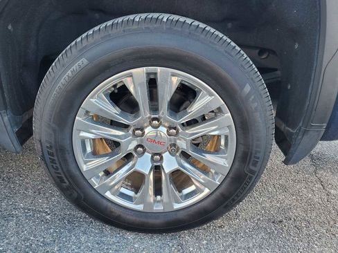 Used 2019 GMC Sierra 1500 Denali w/ Technology Package image 4