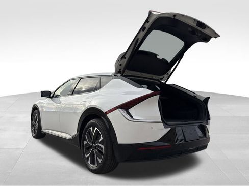 Used 2024 Kia EV6 Wind w/ Wind Technology Package image 12