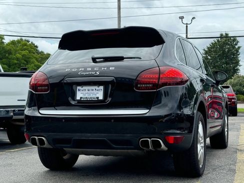 Used 2012 Porsche Cayenne S AWD/4WD image 4