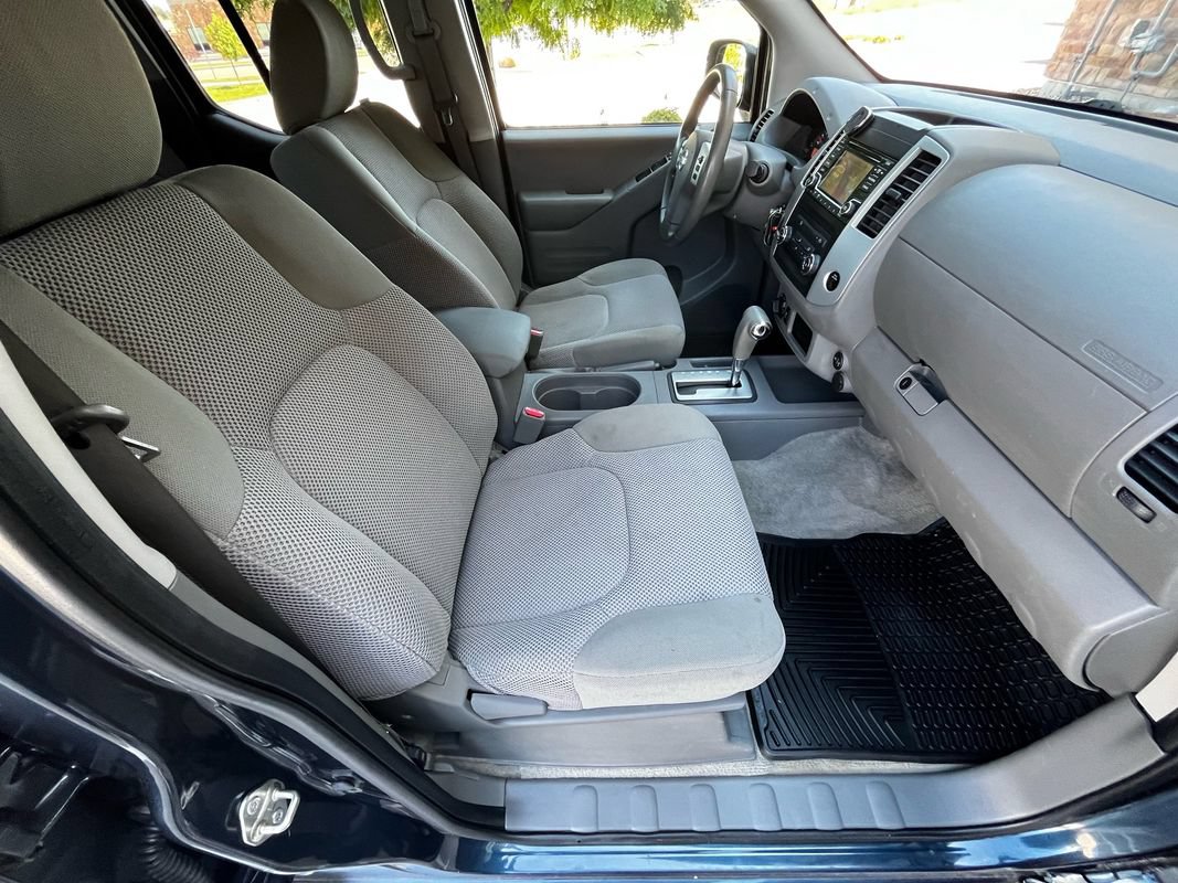Used 2018 Nissan Frontier SV AWD/4WD image 21