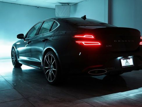 Used 2025 Genesis G70 2.5T image 42