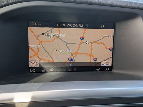 Used 2018 Volvo S60 T5 Dynamic w/ Vision Package image 29