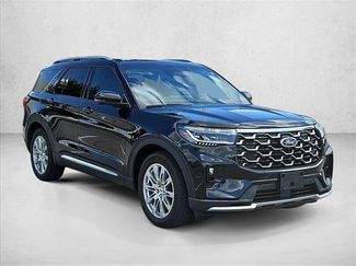 Used 2025 Ford Explorer Platinum RWD video 3