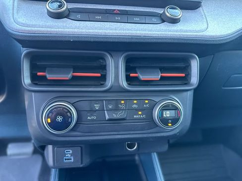 Certified 2022 Ford Maverick XLT w/ Equipment Group 300A Standard AWD/4WD image 19