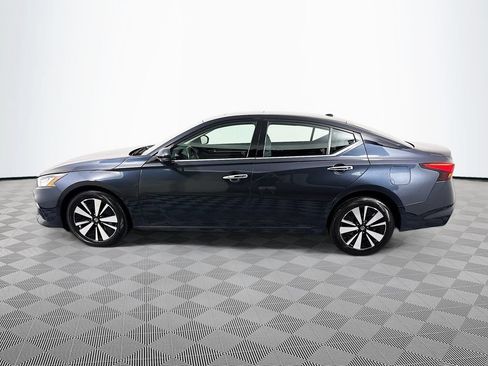 Used 2020 Nissan Altima 2.5 SV AWD/4WD image 4