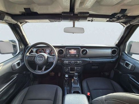 Used 2020 Jeep Wrangler Unlimited Sport image 9