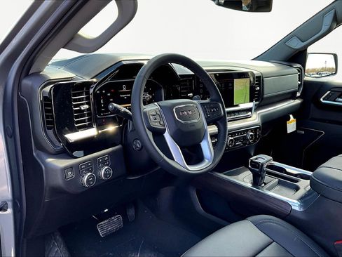 New 2026 GMC Sierra 1500 SLT w/ SLT Premium Plus Package image 9