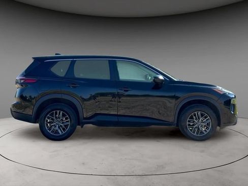 Certified 2024 Nissan Rogue S FWD image 5