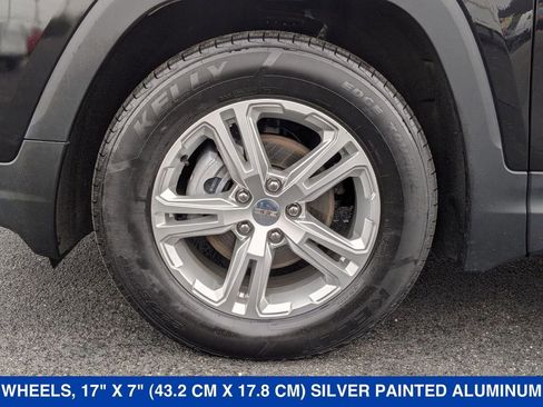 Used 2024 GMC Terrain SLE image 10