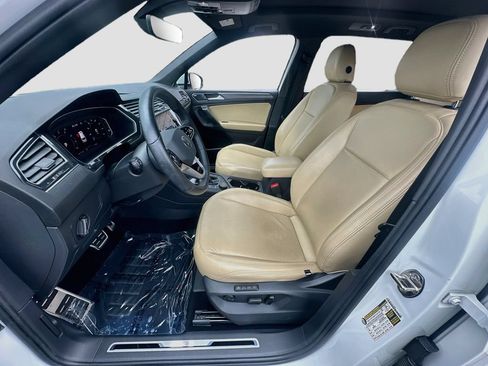 Used 2022 Volkswagen Tiguan SEL R-Line AWD/4WD image 22