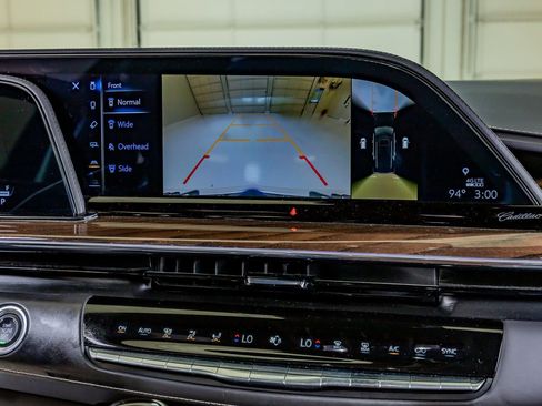 Used 2024 Cadillac Escalade Sport Platinum w/ LPO, ONYX Package AWD/4WD image 25