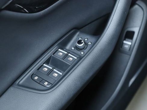 Used 2022 Audi Q7 3.0T Premium Plus w/ Premium Plus Package image 20