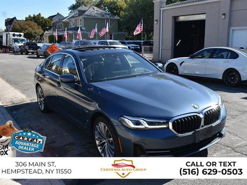 Used 2023 BMW 530e xDrive w/ Premium Package image 4