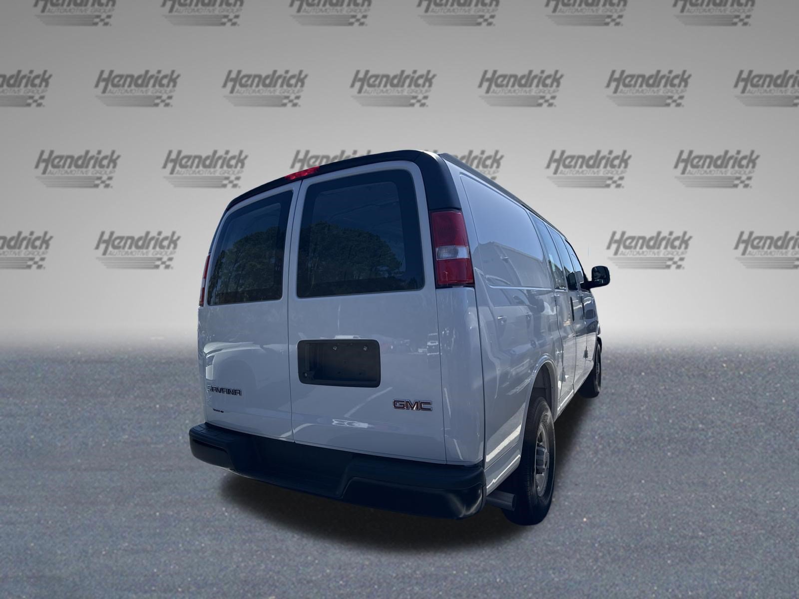 Used 2026 GMC Savana 2500 w/ Driver Convenience Package RWD image 10
