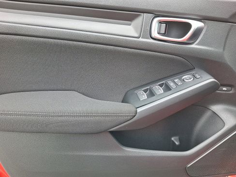 Used 2025 Honda Civic Sport image 12