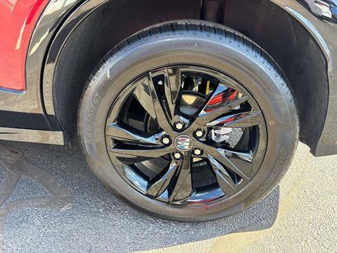 Used 2025 Buick Encore GX Sport Touring w/ Advanced Technology Package image 4