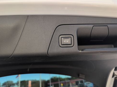 Used 2021 Buick Envision Preferred image 7