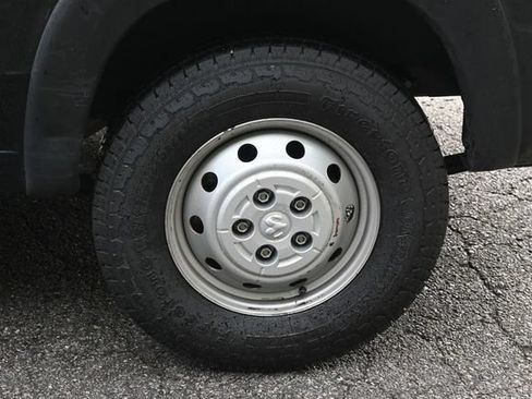 Used 2023 RAM ProMaster 2500 FWD image 4