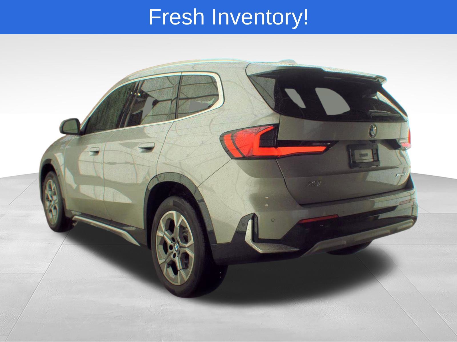 Used 2025 BMW X1 xDrive28i w/ Premium Package AWD/4WD image 8