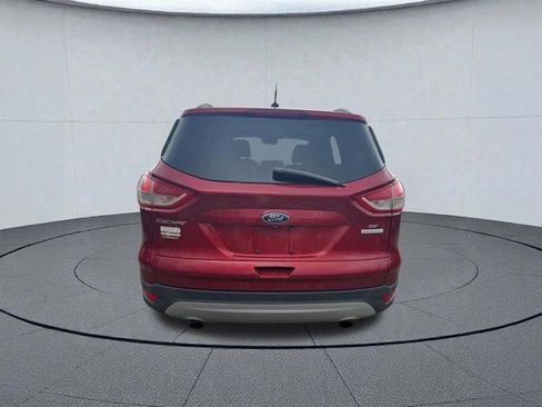 Used 2015 Ford Escape SE w/ Equipment Group 201A image 4