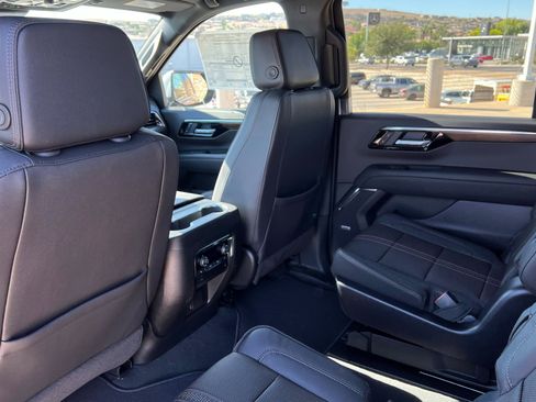 New 2026 Chevrolet Suburban High Country w/ Sun And Tow Package image 20