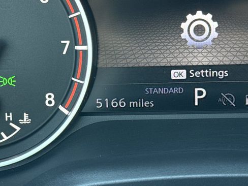 Certified 2026 Nissan Rogue SV w/ SV Premium Package FWD image 19