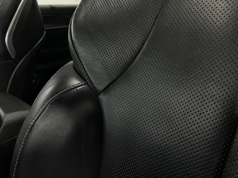 Used 2021 Jeep Grand Cherokee L Overland w/ Advanced Protech Group III image 20