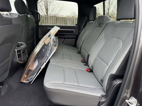 New 2026 RAM 1500 4x4 Crew Cab image 18