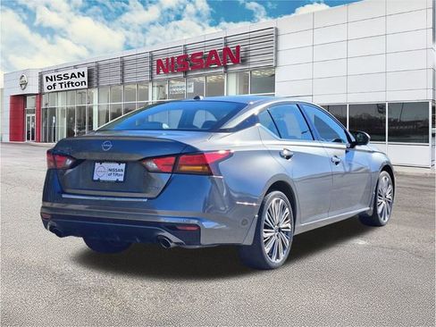 Certified 2023 Nissan Altima 2.5 SL image 4