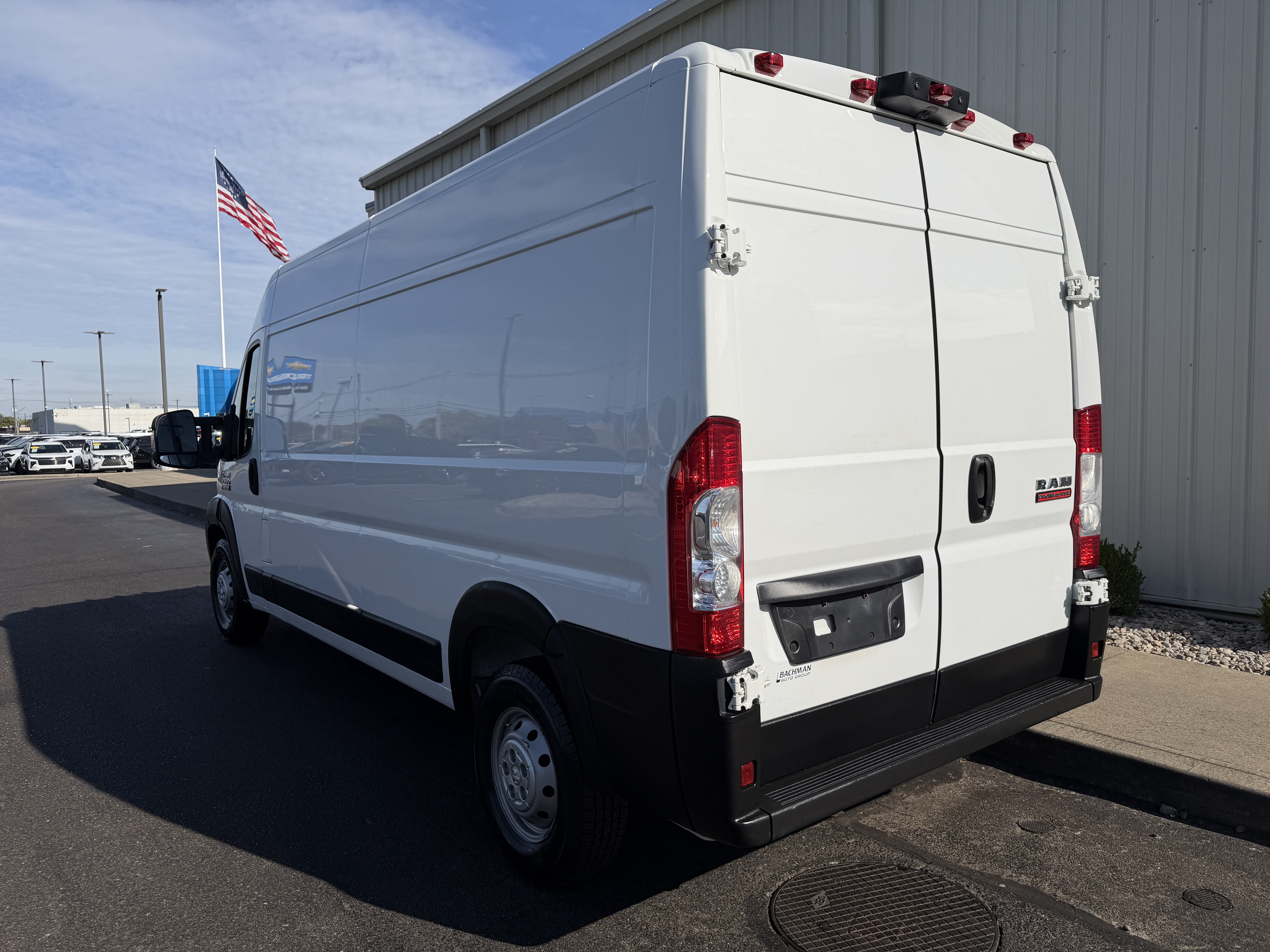 Used 2021 RAM ProMaster 2500 w/ Convenience Group FWD image 5