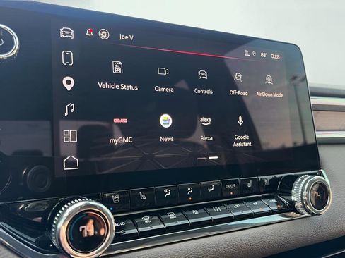 Used 2023 GMC Canyon Denali image 55