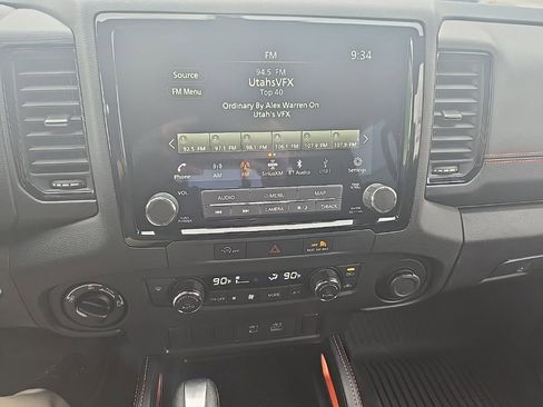 Used 2024 Nissan Frontier PRO-4X w/ Off-Road Protection Package image 21